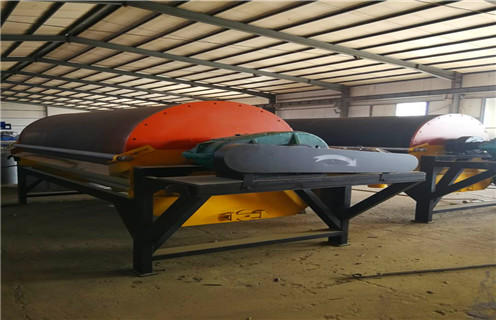 干式磁选机,干式磁选机厂家提醒客户注意强磁干式磁选机的保养工作_磁性矿干式磁选机厂家提醒客户注意强磁干式磁选机的保养工作_干式磁选机厂家提醒客户注意强磁干式磁选机的保养工作工作视频皮带及结构价格 干式磁选机,干式磁选机厂家提醒客户注意强磁干式磁选机的保养工作_磁性矿干式磁选机厂家提醒客户注意强磁干式磁选机的保养工作_干式磁选机厂家提醒客户注意强磁干式磁选机的保养工作工作视频皮带及结构价格