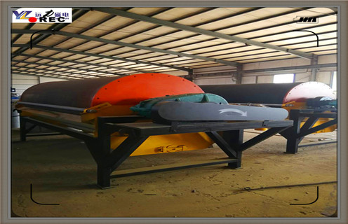 铁矿干选永磁磁选机，山西铁矿干选永磁磁选机_山西铁矿干选永磁磁选机调磁发展工作视频皮带及结构价格