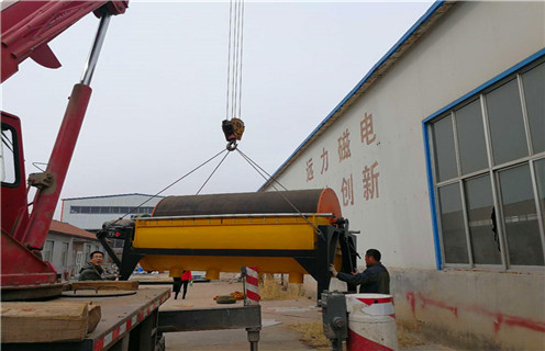 干式磁选机,江苏干式磁选机的四点保养秘籍_江苏干式磁选机的四点保养秘籍如何选铁调磁发展工作视频皮带及结构价格 干式磁选机,江苏干式磁选机的四点保养秘籍_江苏干式磁选机的四点保养秘籍如何选铁调磁发展工作视频皮带及结构价格